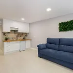 AGUSTINA - Piso céntrico reformado en calle peatonal